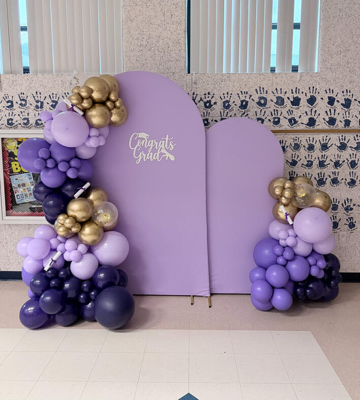 Personalized balloon party design